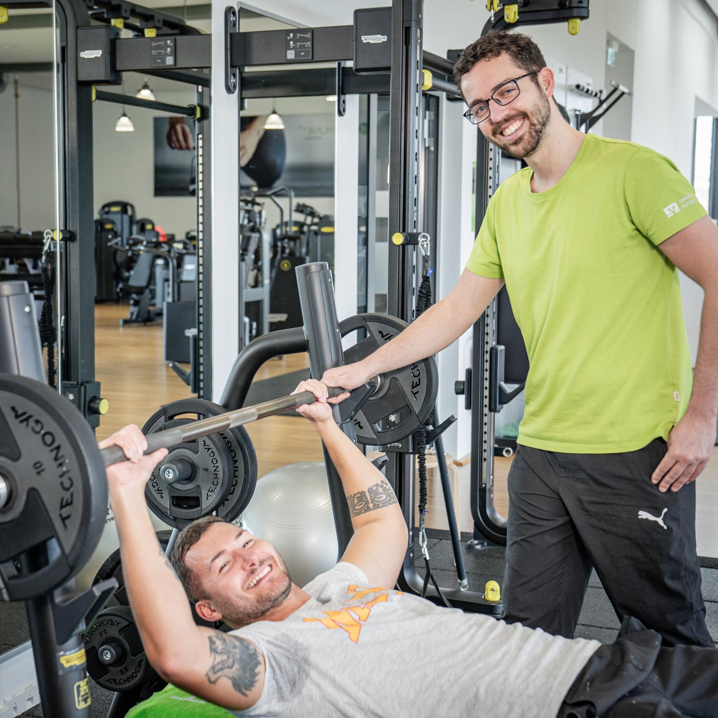 Beratung beim Gewichtheben im Sportpunkt